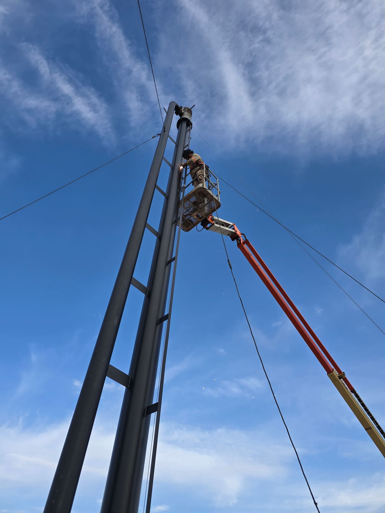 Structural welding from a manlift