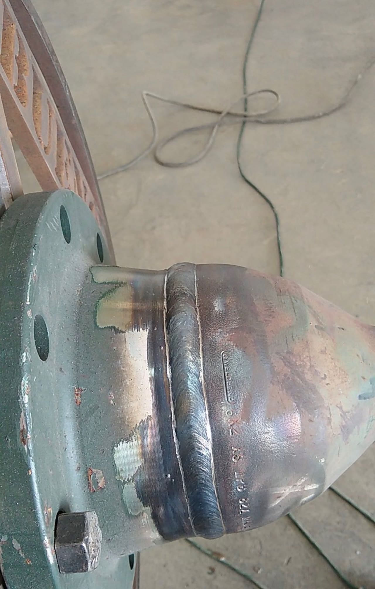 Quality weld — flanged reducer
